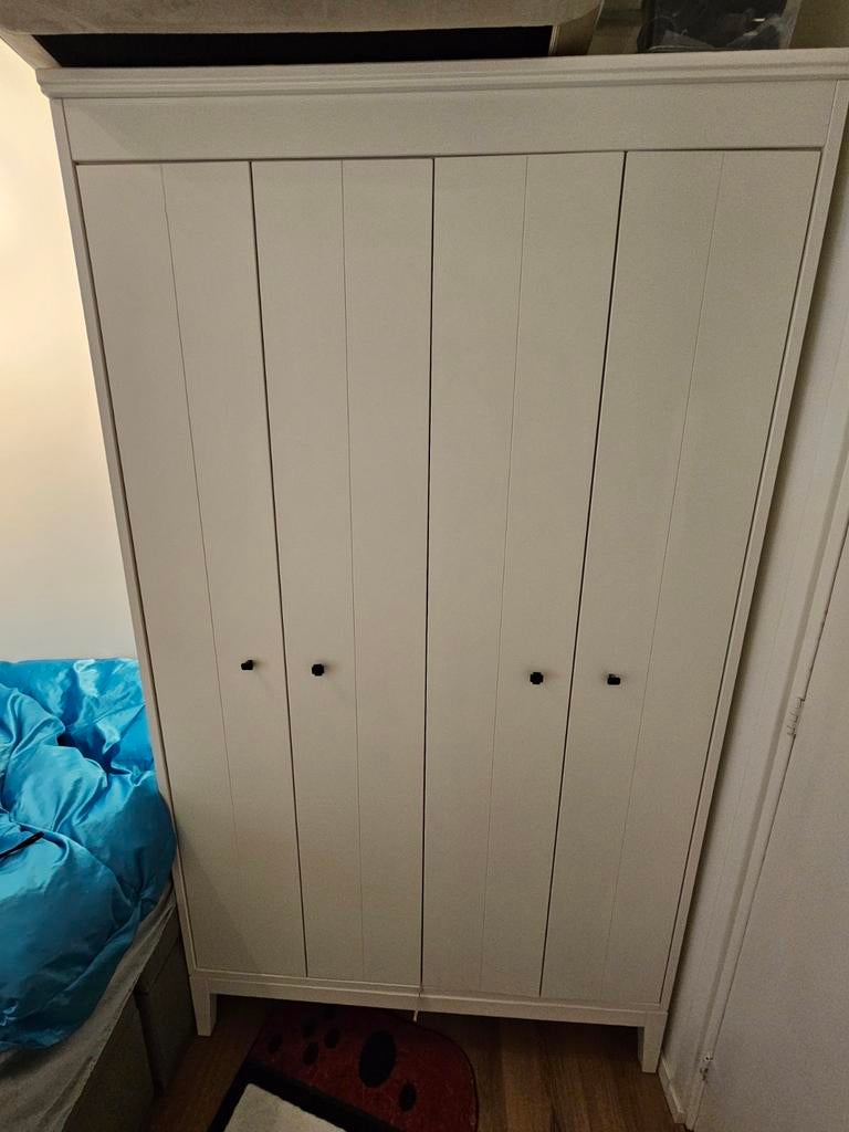 IKEA IDANÄS kledingkast - 210x121 cm, Huis en Inrichting, Kasten | Kledingkasten, Ophalen, Met deur(en), 100 tot 150 cm, Modern, Scandinavisch