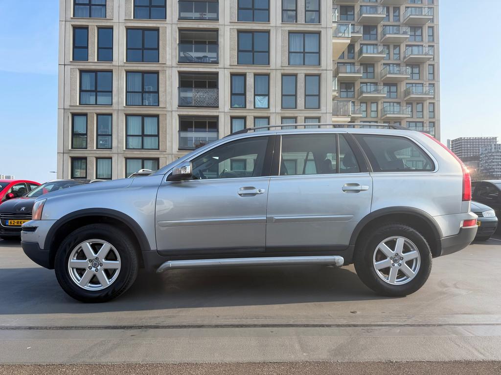 Volvo XC90 3.2 Kinetic AUTOMAAT AIRCO LEER PDC LMV Trekhaak, Auto's, Volvo, 238 pk, Gebruikt, Zwart, 7 stoelen