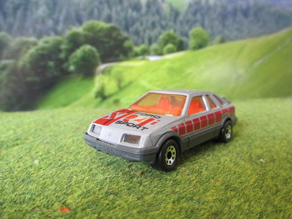1:58 Ford Sierra XR4i Matchbox MBX120 MB15 Near Mint, Ophalen of Verzenden, Zo goed als nieuw, Auto