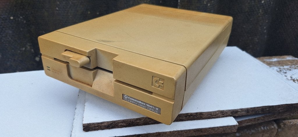 commodore 1541 ii floppy Disk drive (Werkt!), Ophalen, Commodore 64