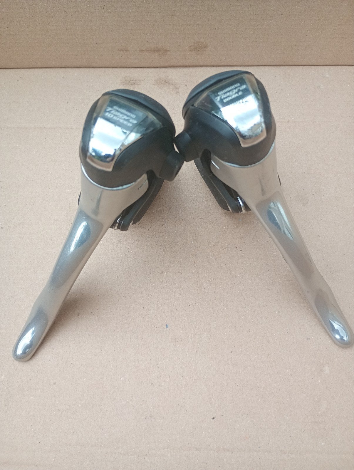 Shimano Tiagra 4700 Shifters 2x10 Speed Racefiets, Gebruikt, Info@shimano.com, Ophalen of Verzenden, Shimano Inc.