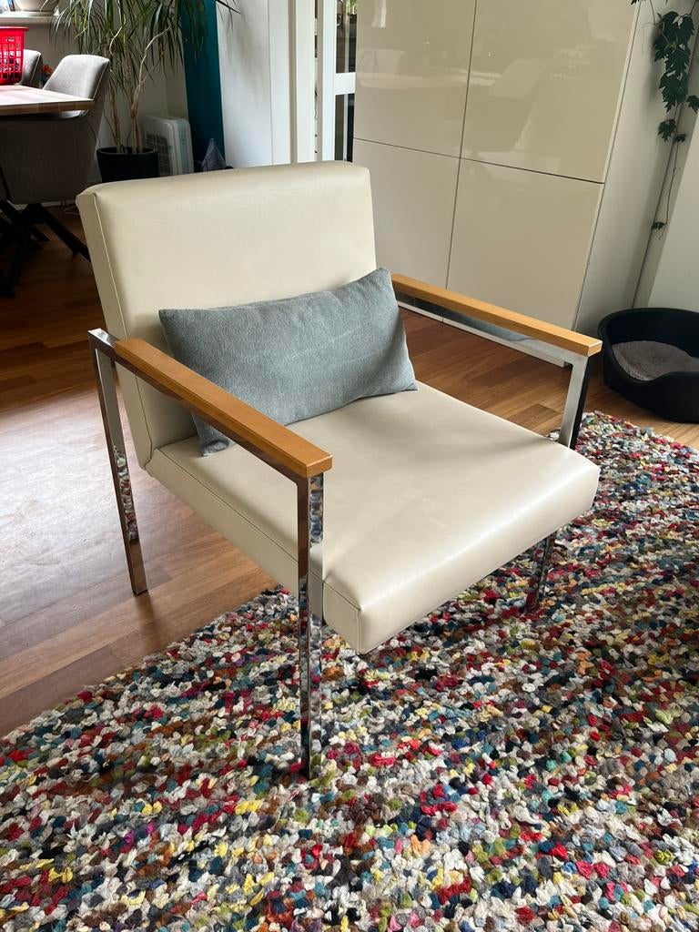 Vintage design stoel, Huis en Inrichting, Ophalen, Minder dan 75 cm, Zo goed als nieuw, Modern