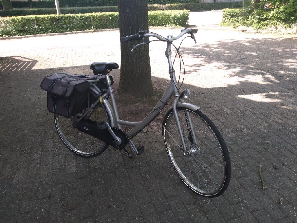Damesfiets 28 inch 3 versnellingen, Ophalen, Gebruikt, Versnellingen, Giant