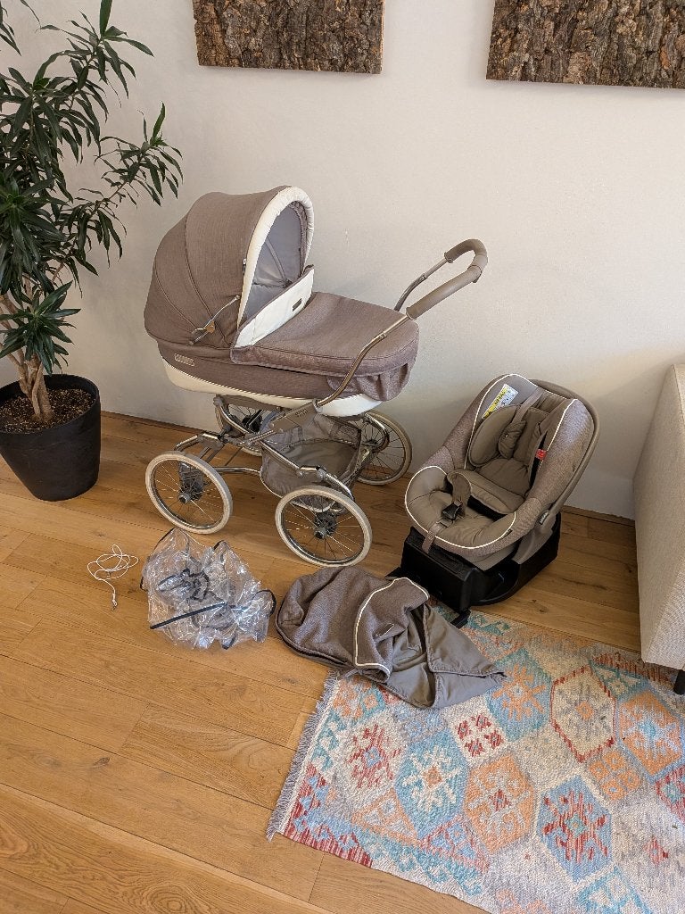Kinderwagen bébécar, Gebruikt, Met autostoeltje, Ophalen, Kinderwagen