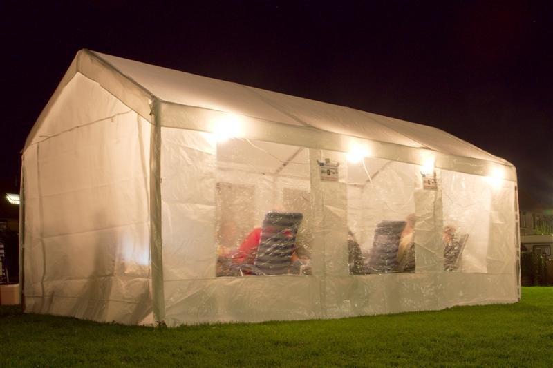 onderdelen partytent zeilen, koppelstukken , buizen, Ophalen, Gebruikt, Partytent, Minder dan 4 meter
