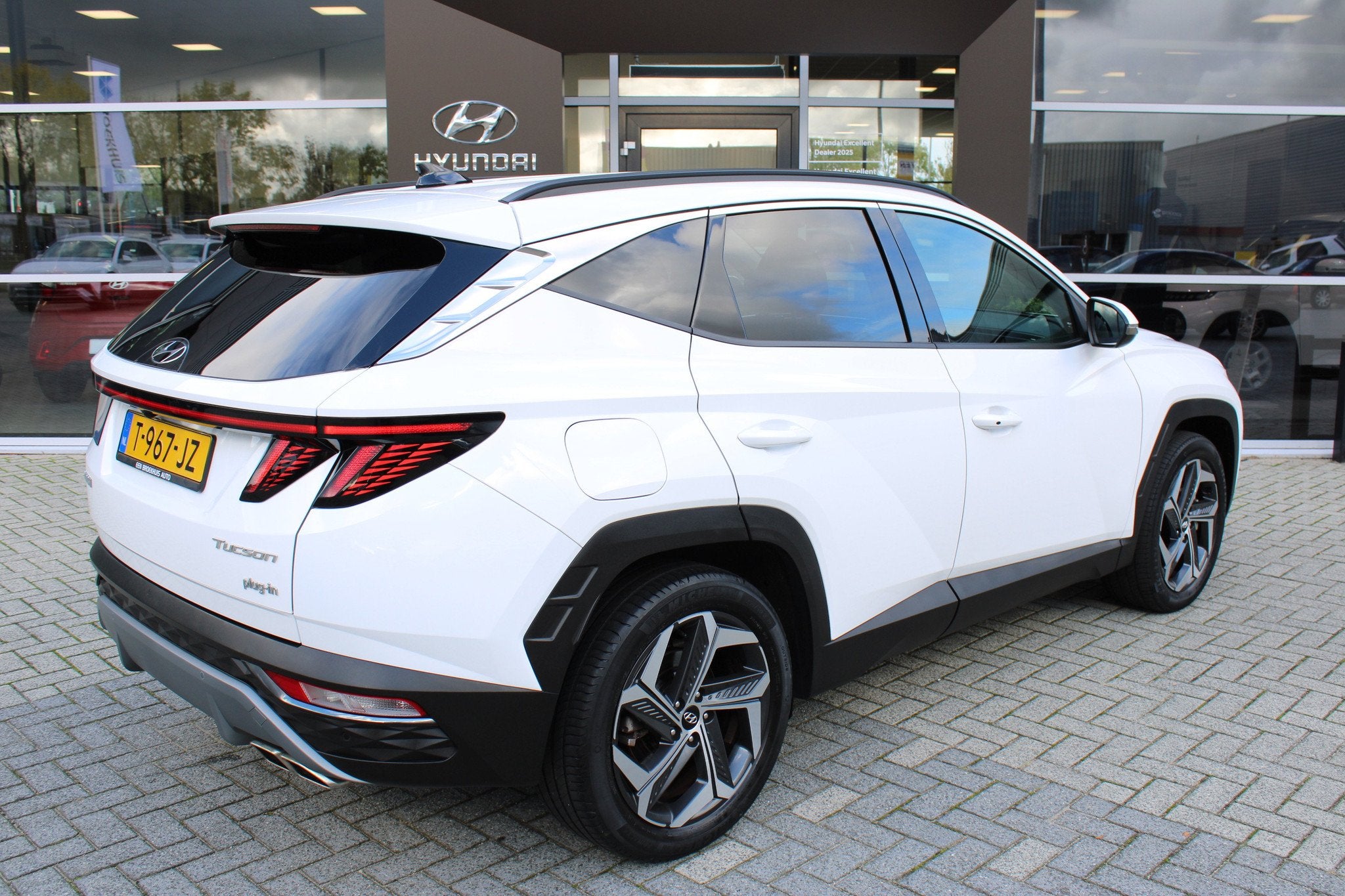 Hyundai Tucson 1.6 T-GDI PHEV Comfort Smart 4WD | DAB ontvan, Automaat, Gebruikt, 4 cilinders, Wit