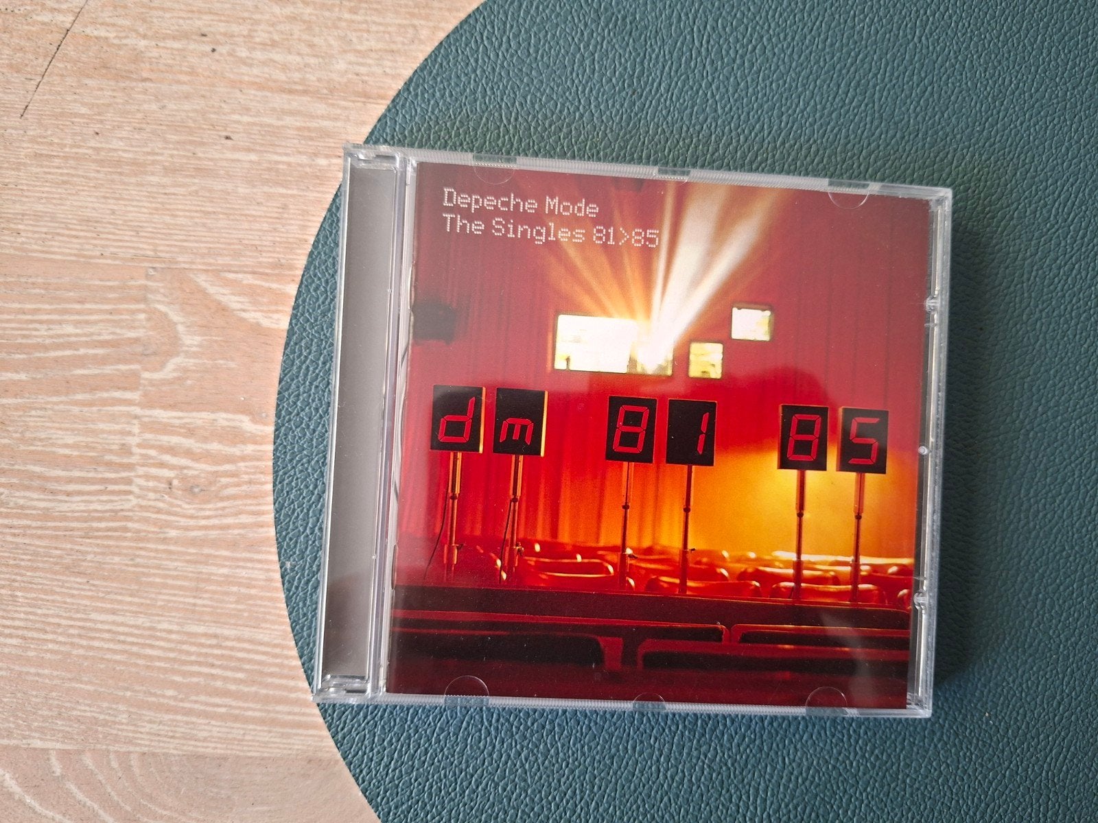 Depeche mode the singles 1981-1985, Ophalen of Verzenden, Zo goed als nieuw