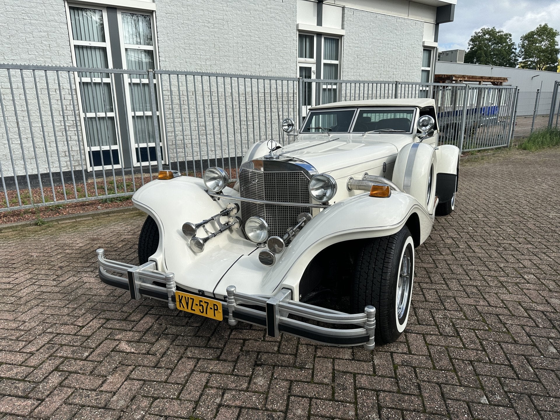 Excalibur Serie IV Phaeton (bj 1981, automaat), foto 2