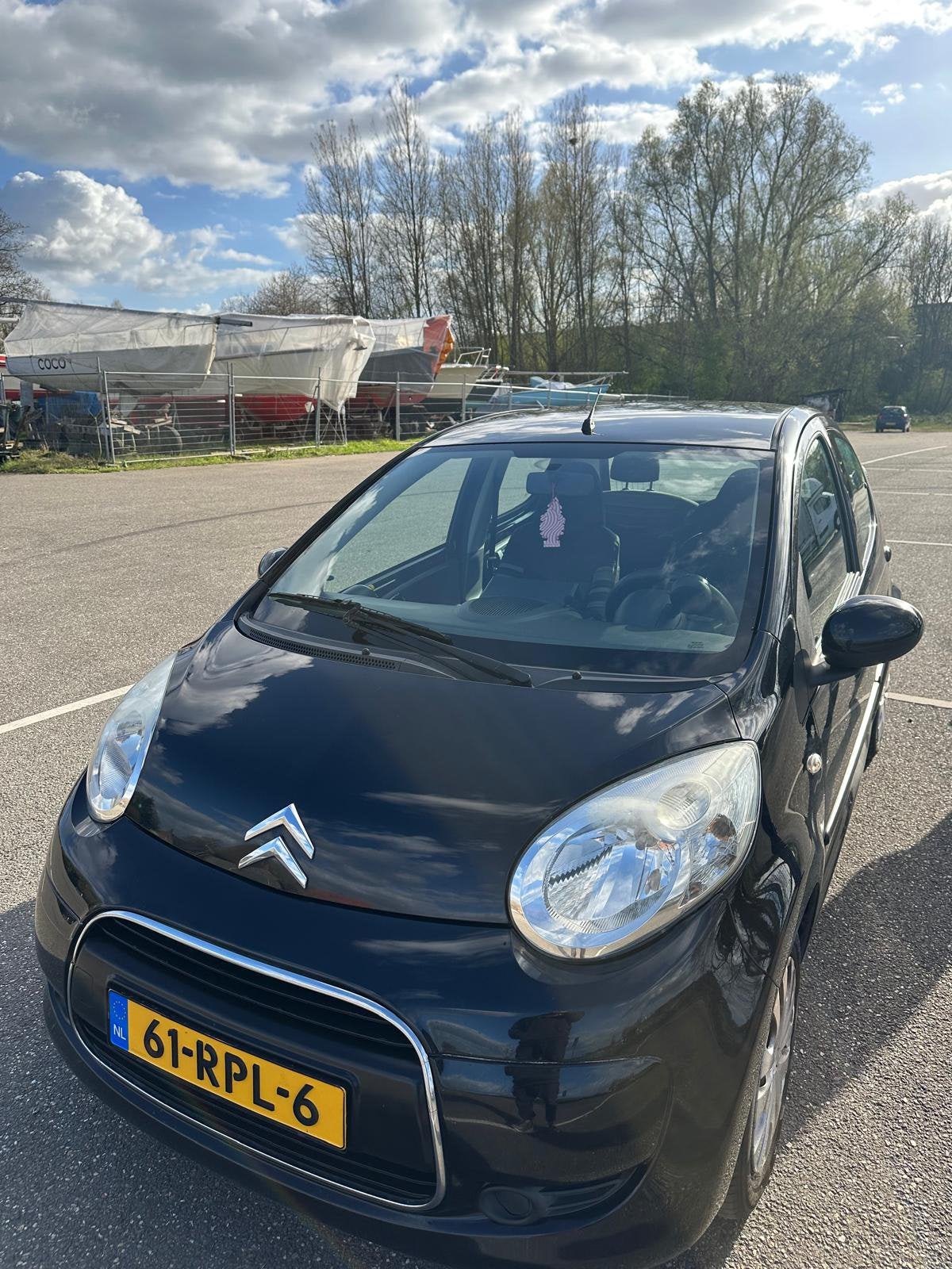 Citroën C1 1.0i 68PK 5D 2011 Zwart airco, Auto's, Voorwielaandrijving, 4 stoelen, C1, Origineel Nederlands