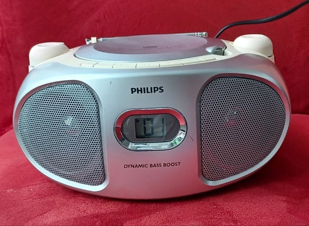 Radio cd aux speler, Audio, Tv en Foto, Radio's, Ophalen of Verzenden, Gebruikt, Radio, Met cd-speler