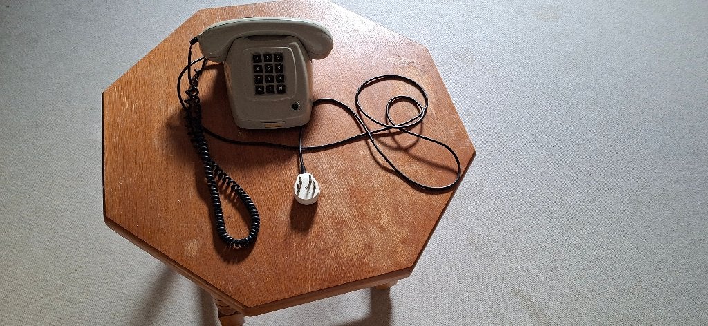 Telefoontoestel PTT  type T65- TDK, Ophalen