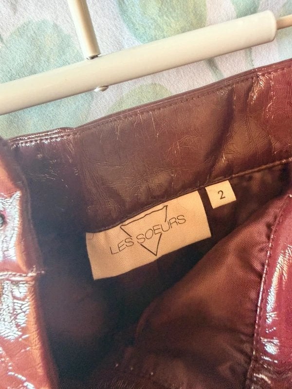 Les Soeurs bordeaux lakleren rok, maat 36 (S), Kleding | Dames, Rokken, Ophalen of Verzenden, Zo goed als nieuw, Maat 36 (S), Rood