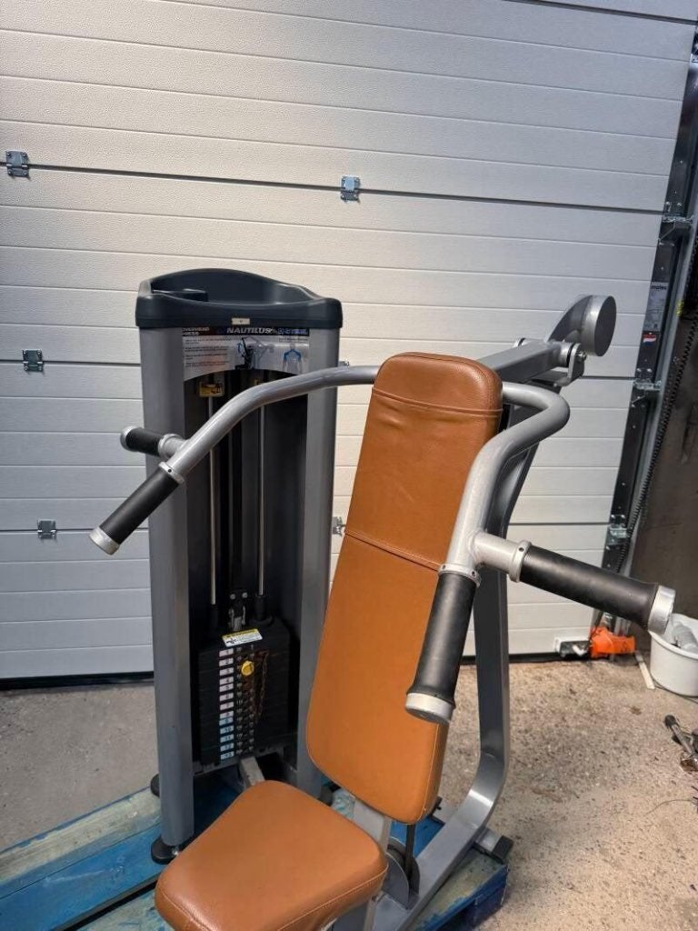 Nautilus Shoulderpress/ Schoulderpress/ Shoulder press, Gebruikt, -, -, Overige typen