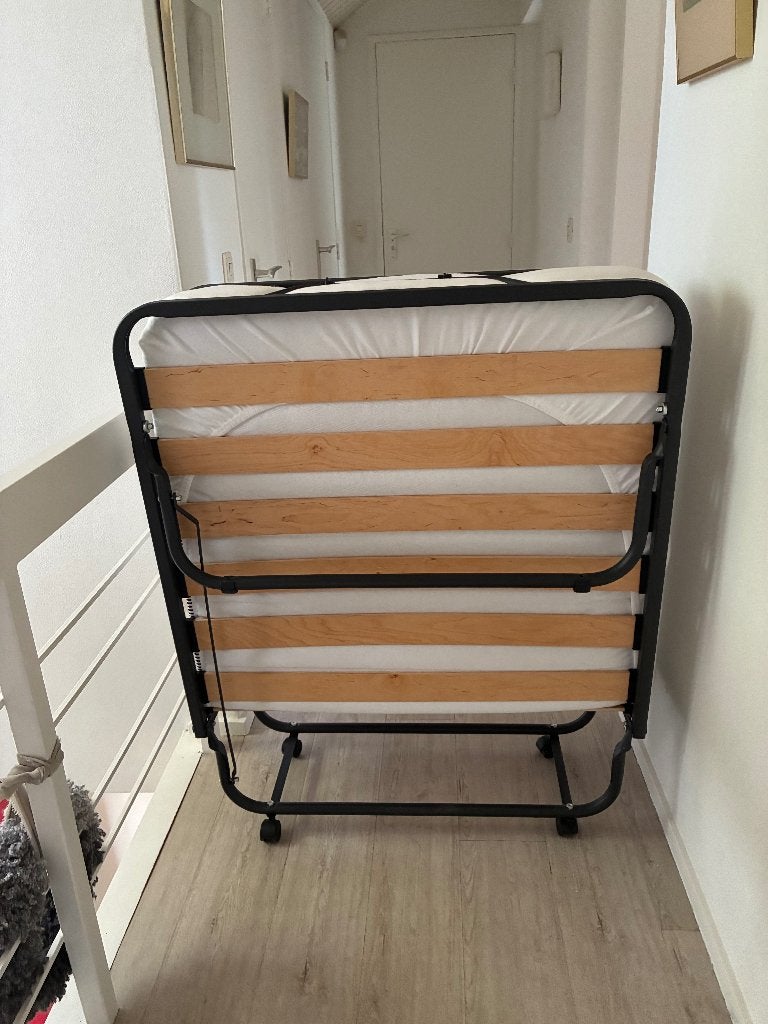 Opklapbaar logeerbed, Huis en Inrichting, Ophalen, 90 cm, Eenpersoons, Zwart