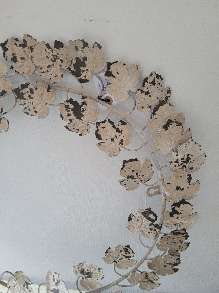 Metalen krans met klimop blaadjes p/st 29.95 foto 1 en 2, Heikant 21 Kaatsheuvel, Metaal, 50 cm, Krans