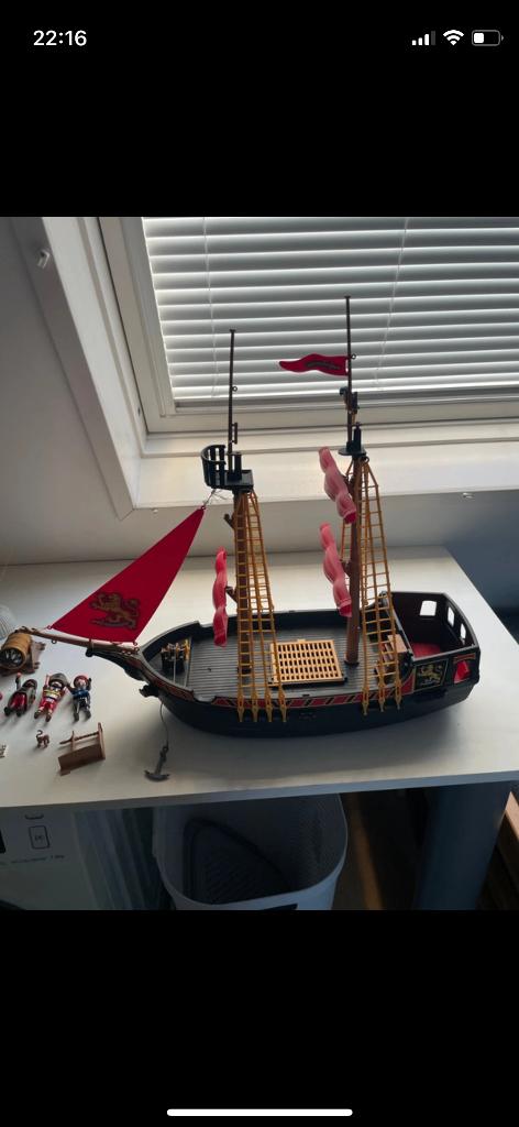 Tof piratenschip incl bemanning en attributen, Ophalen, Zo goed als nieuw
