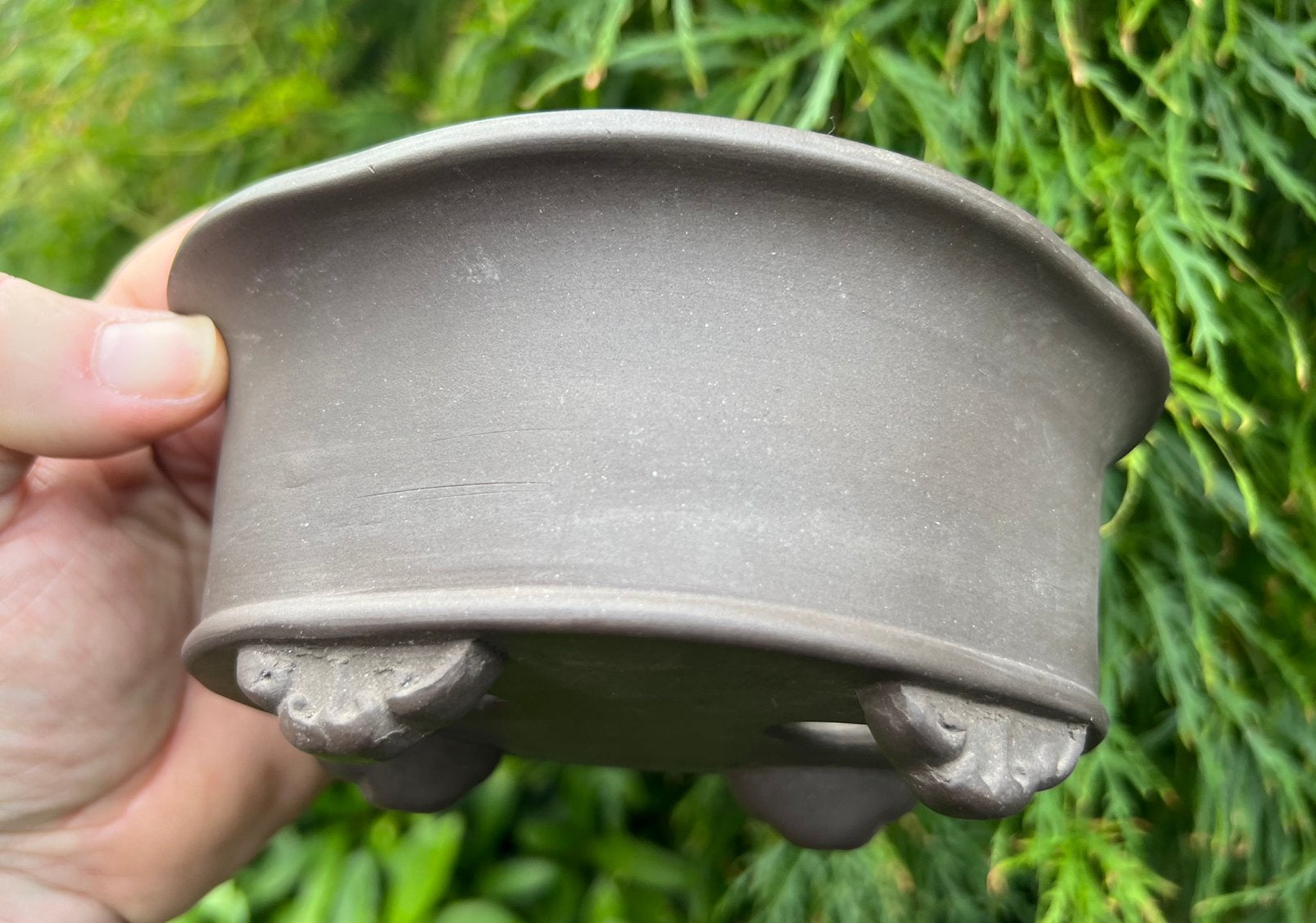 Bonsai schaal Lotus bruin ongeglazuurd gemerkt 16,2x13,4x7,2, Ophalen of Verzenden, Zo goed als nieuw, Overige vormen, Aardewerk