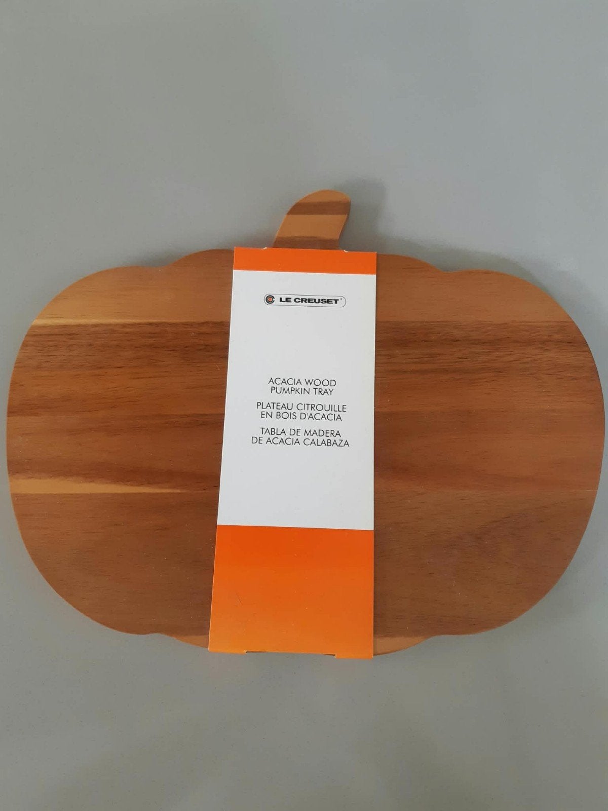 Le Creuset houten Pompoen Plank Serveerplank Nieuw, Huis en Inrichting, Ophalen of Verzenden, Nieuw, Overige stijlen, Schaal of Schalen