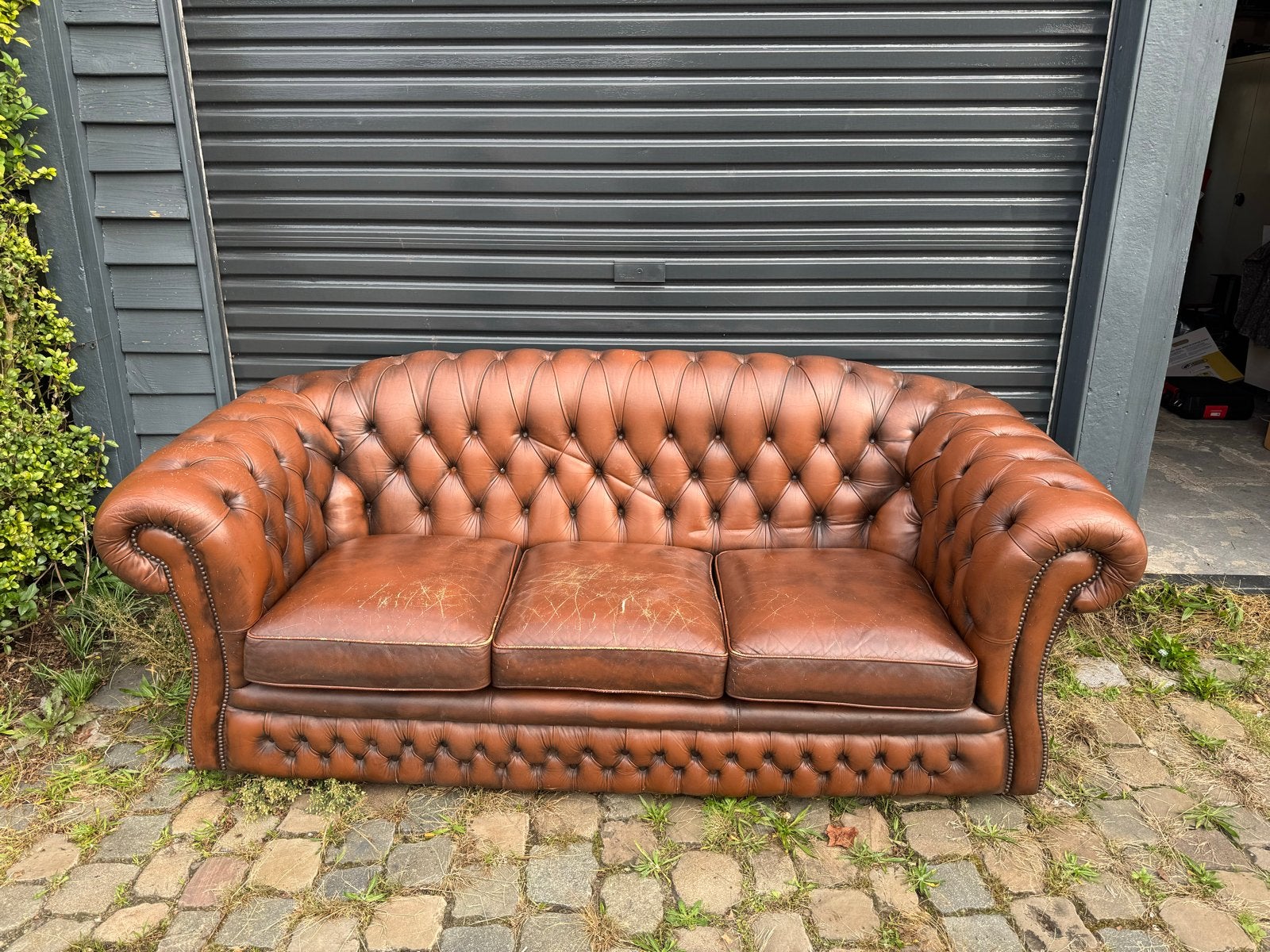 Chesterfield bank - Bruin leer - 3-zits, Ophalen, Gebruikt, Driepersoons, Rechte bank