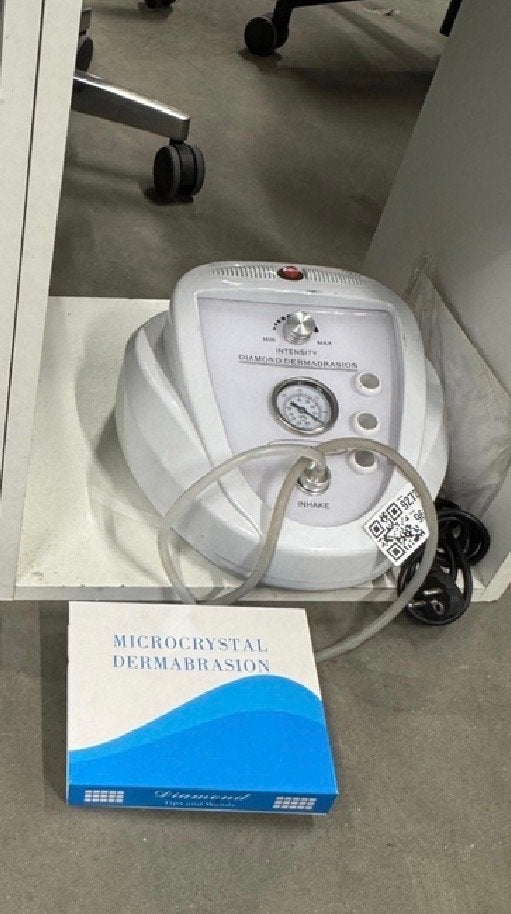 Diamant - microdermabrasie machine, Ophalen of Verzenden, Nieuw, Scheren en Epileren