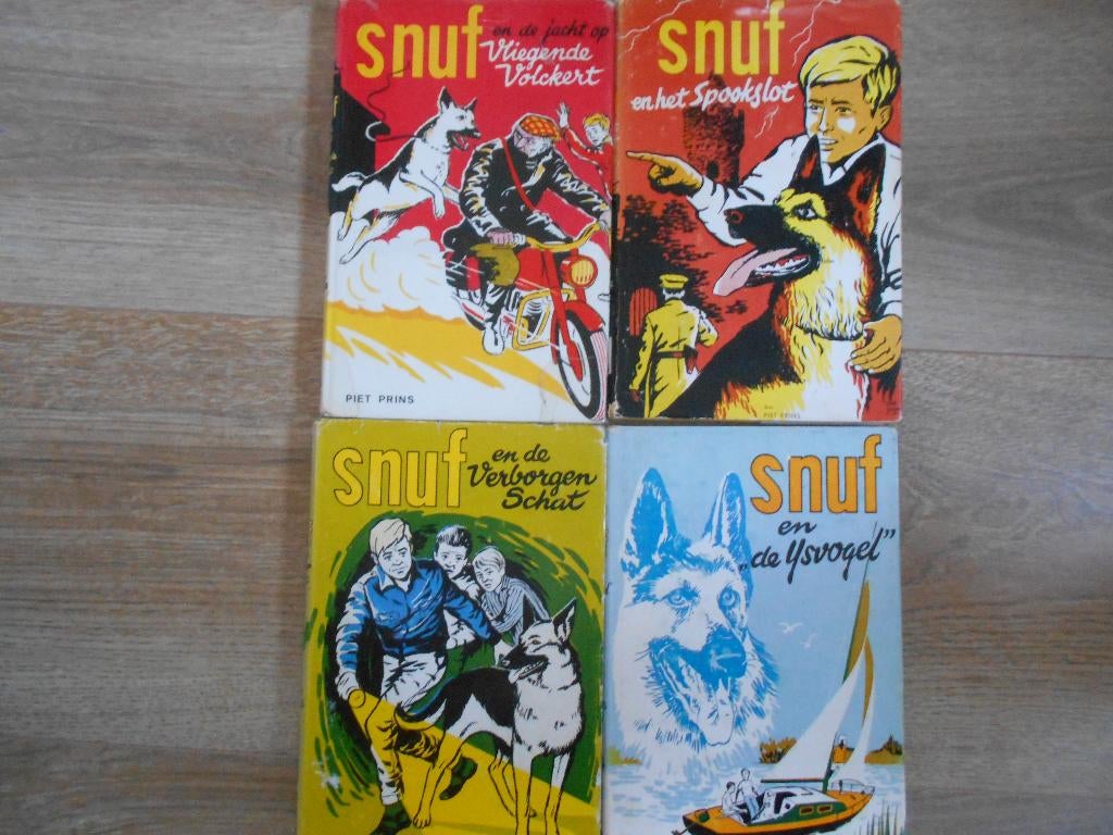 Piet Prins 4 verschillende Snuf boeken, Boeken, Ophalen of Verzenden, Zo goed als nieuw