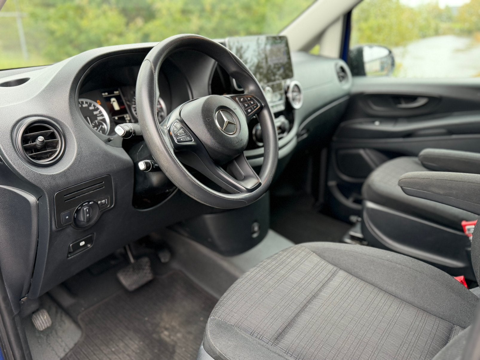 Mercedes-Benz Vito 2.1D 120KW 2017 Automaat, Airco, Trekhaak, Auto's, Stof, 4 cilinders, Elektrische ramen, Blauw