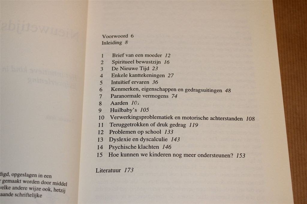 Nieuwetijdskinderen — Omgaan met Hypergevoelige Kinderen, Ophalen of Verzenden, Gelezen, Overige onderwerpen, Achtergrond en Informatie