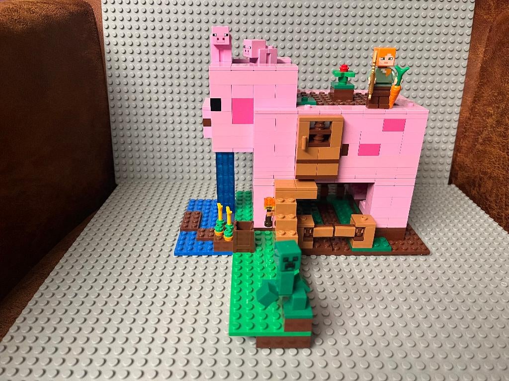 Minecraft 21170: The Pig House, Minecraft, Lego, Ophalen of Verzenden, Zo goed als nieuw