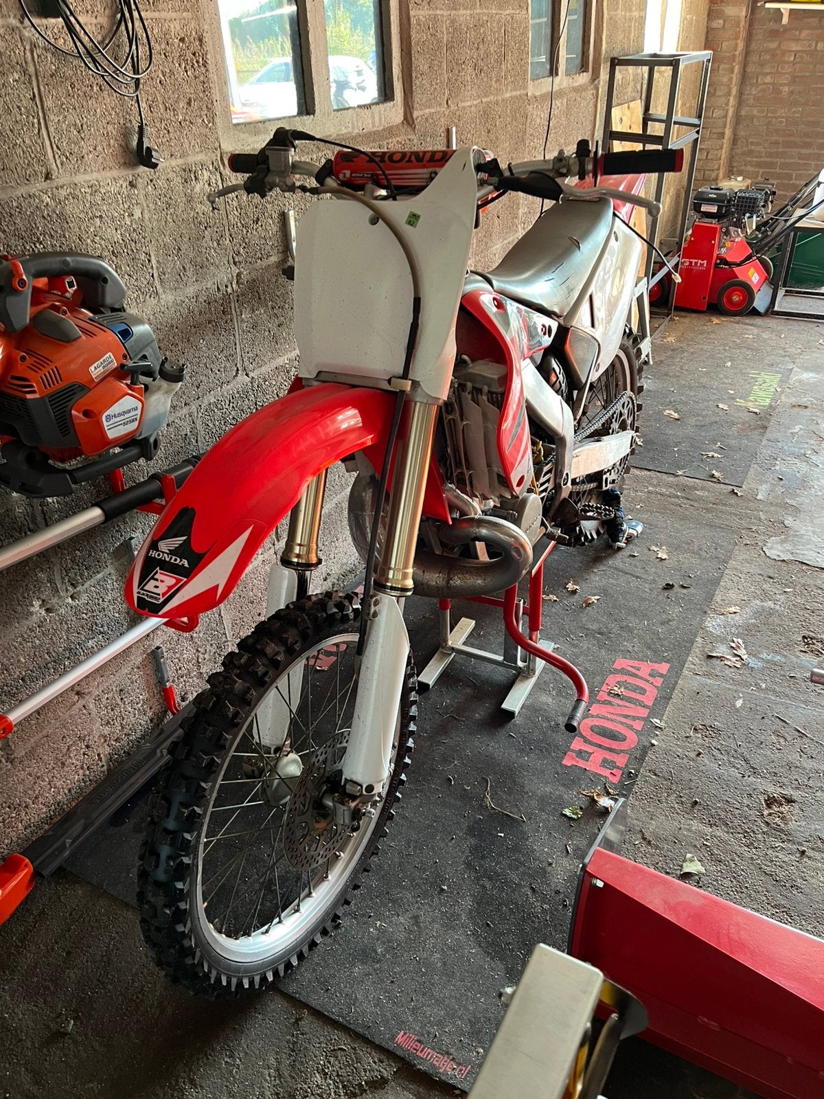 Honda CR250R 250cc 2-takt – bouwjaar 2001, Fietsen en Brommers, Ophalen, Gebruikt, 250 cc, Honda