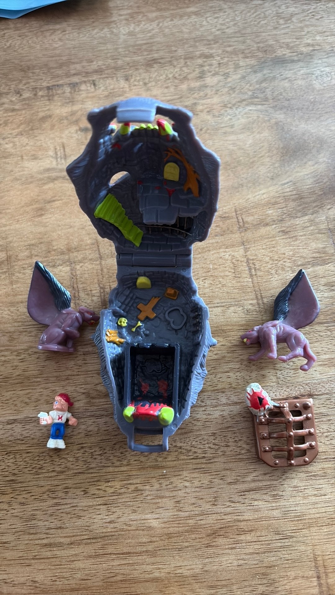 Vintage Mighty Max Wolf Head Doom Zone met figuren, Ophalen of Verzenden, Gebruikt