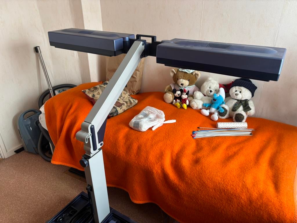 Philips zonnehemel zonnebank WEINIG GEBRUIKT, Ophalen of Verzenden, Zo goed als nieuw, Zonnebank enkelzijdig, Minder dan 10 lampen