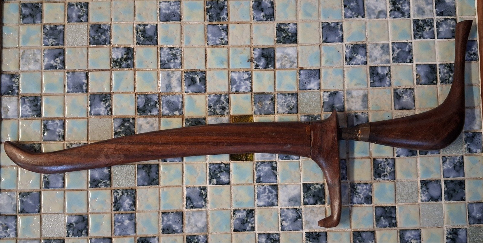 Antiek Keris dolk met houten schede, Ophalen of Verzenden