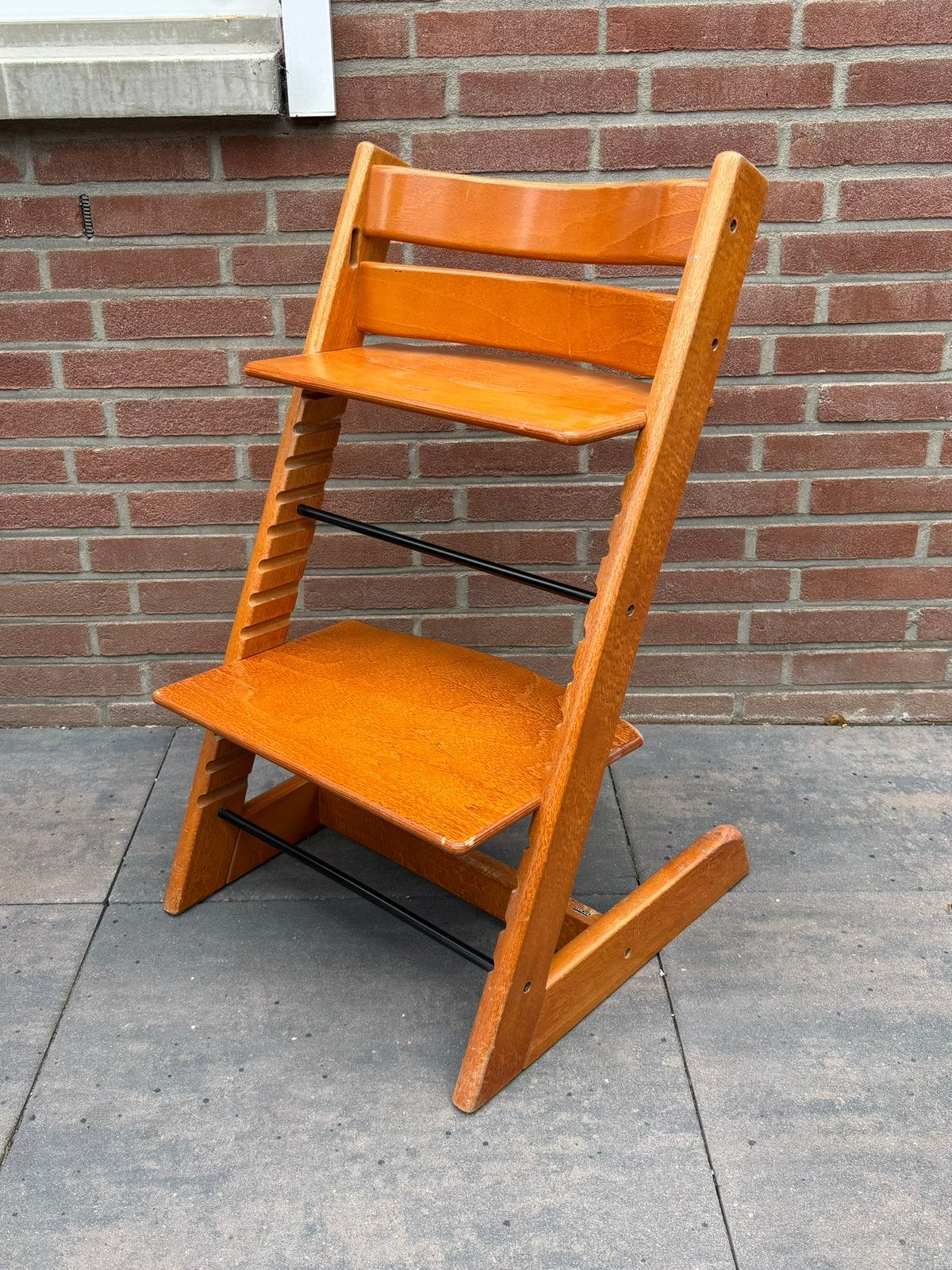 Stokke Tripp Trapp kinderstoel – Vintage teak kleur, Kinderen en Baby's, Kinderstoelen, Ophalen of Verzenden, Zo goed als nieuw
