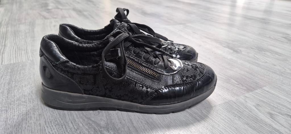 Leuke schoenen van Natuform, Kleding | Dames, Schoenen, Zwart, Ophalen of Verzenden, Sneakers of Gympen, Natuform