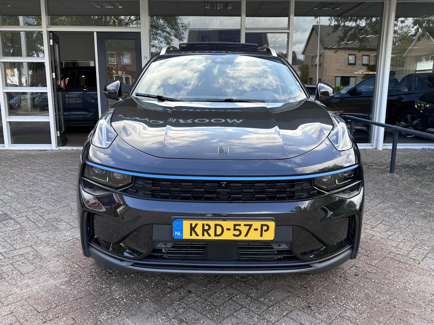 Lynk & Co 01 1.5 Led, Navi, 360 Camera.., Auto's, Lynk & Co, Euro 6, Zwart, Bedrijf, 1854 kg