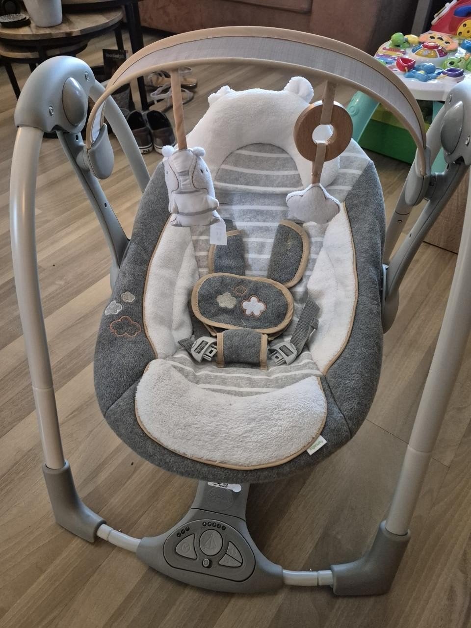 Comfortabele babyschommel met TrueSpeed-technologie, Ophalen of Verzenden, Zo goed als nieuw