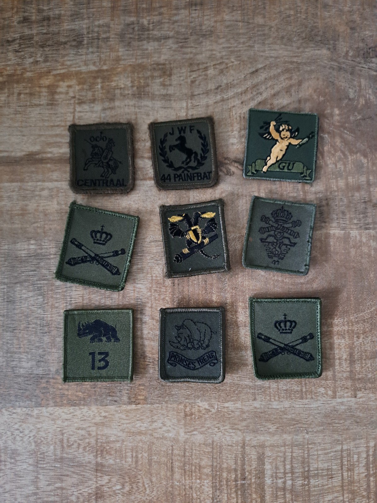 Verzameling Militaire Emblemen/Badges - Diverse Eenheden, Ophalen, Landmacht, Nederland, Embleem of Badge