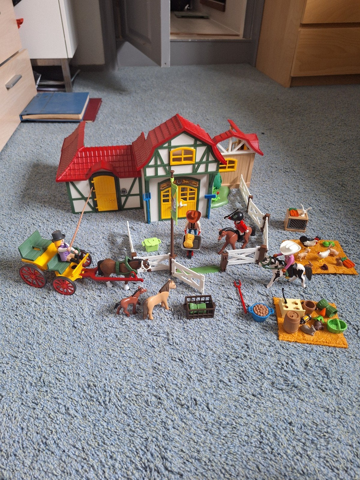 Playmobil Paardenmanege met figuren en accessoires, Kinderen en Baby's, Speelgoed | Playmobil, Gebruikt, Gebouw, Complete set