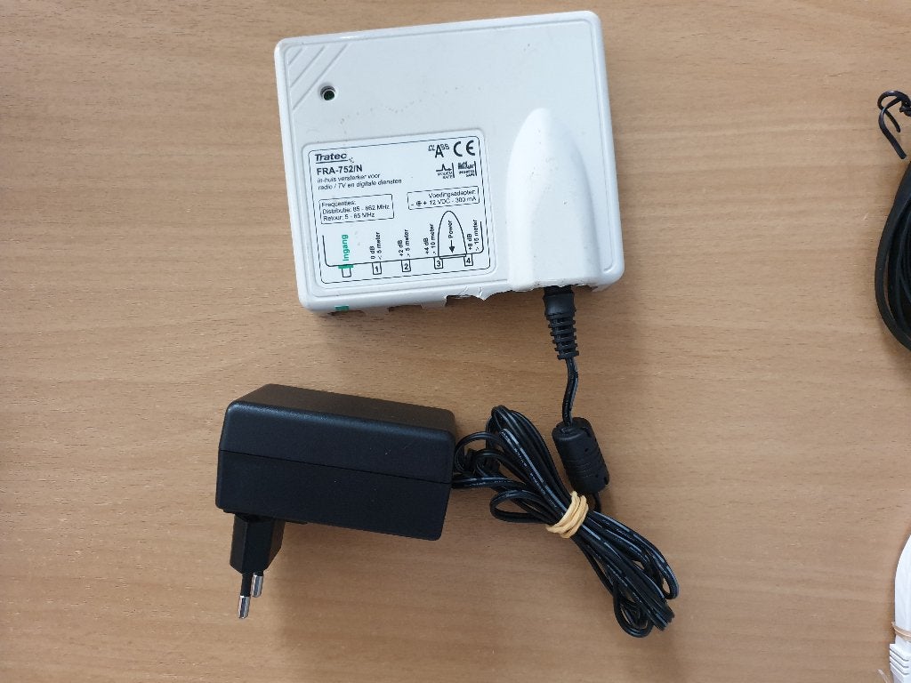Signaal  versterker., Ophalen, Zo goed als nieuw, Minder dan 60 watt, Overige merken