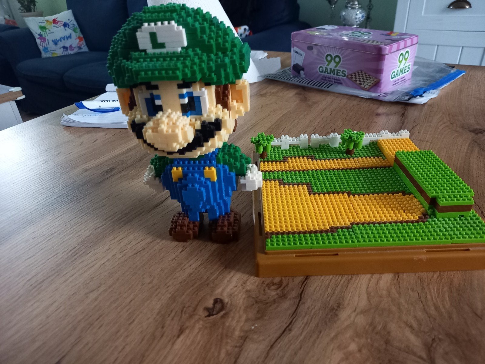 Luigi van mini (Lego) - bouwfiguur, Ophalen of Verzenden, Zo goed als nieuw