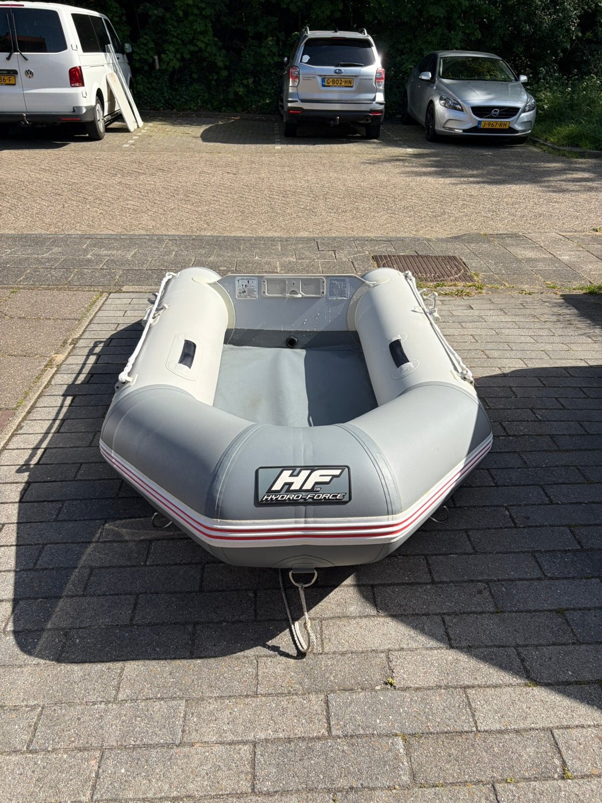 Rubberboot met 4pk 4takt, Ophalen, Zo goed als nieuw, Benzine, Minder dan 5 pk