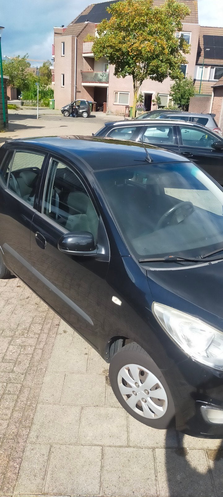 Hyundai i10 1.25 I 5DR 2012 Zwart, Auto's, Hyundai, Voorwielaandrijving, 450 kg, 4 cilinders, Zwart