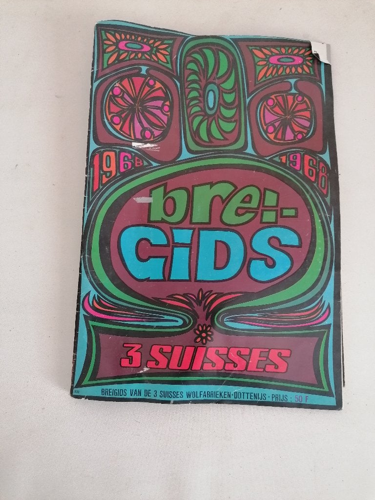 3 suisses breiboek 1968, Hobby en Vrije tijd, Ophalen of Verzenden, Gebruikt, Breien of Haken, Patroon of Boek
