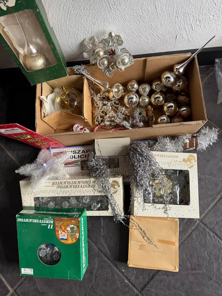 Oude kerstballen kerstversiering verlichting ballen piek, Diversen, Ophalen, Gebruikt