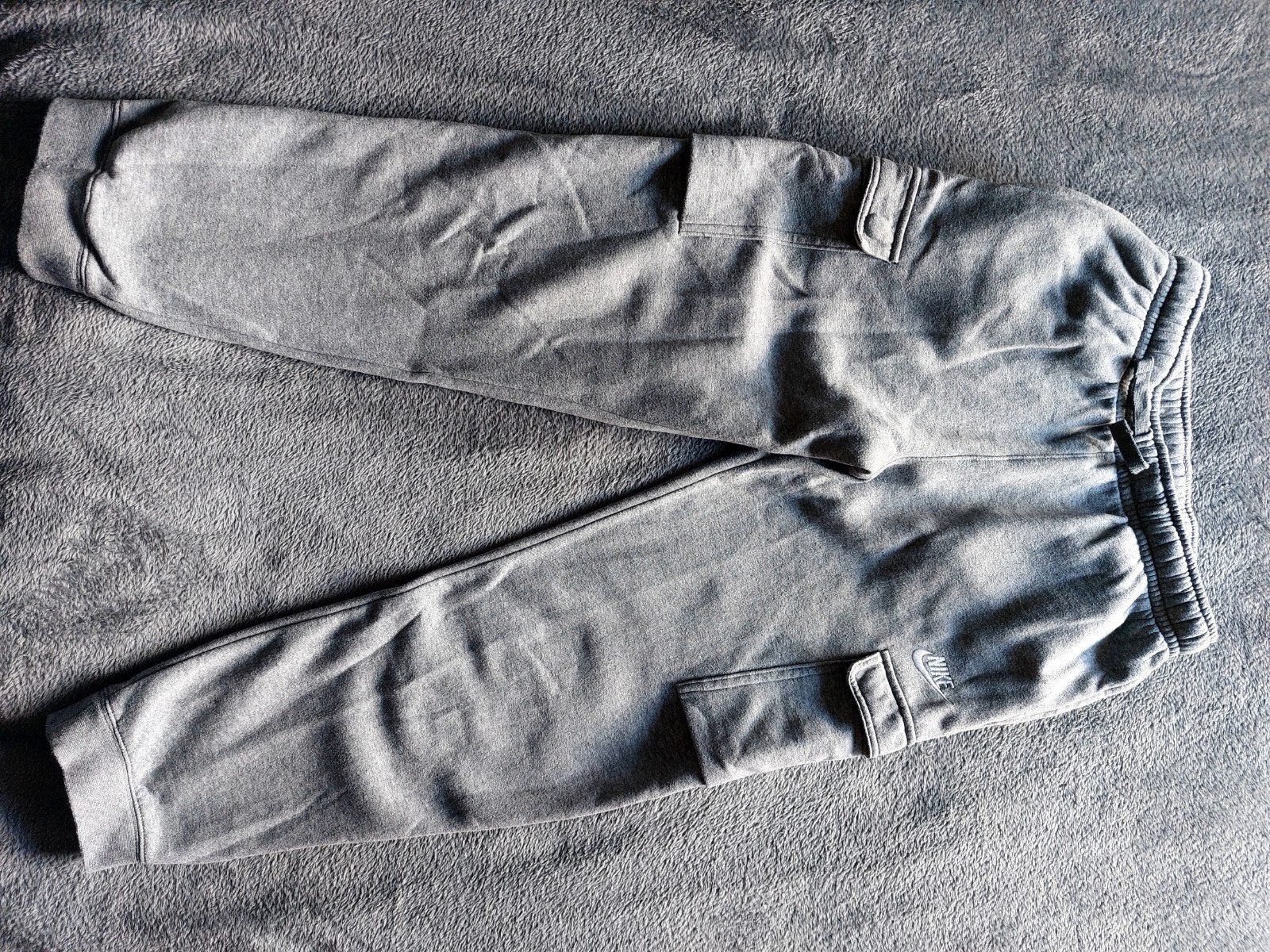Nike joggingbroek grijs - Maat XL (158-170 cm), Broek, Ophalen of Verzenden, Zo goed als nieuw, Nike