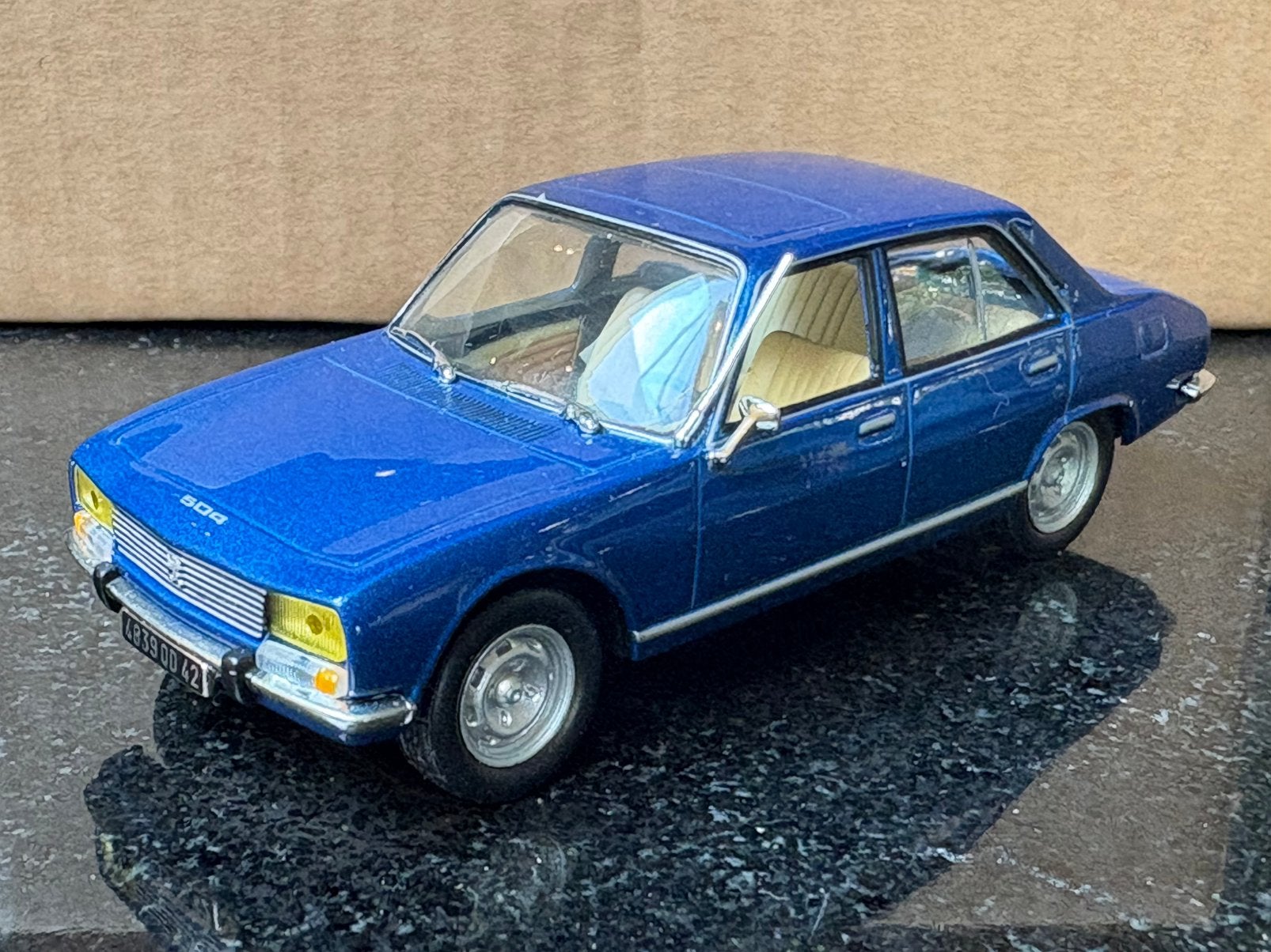 Peugeot 504 1:43 Altaya, Hobby en Vrije tijd, Ophalen of Verzenden, Zo goed als nieuw, Auto, Overige merken