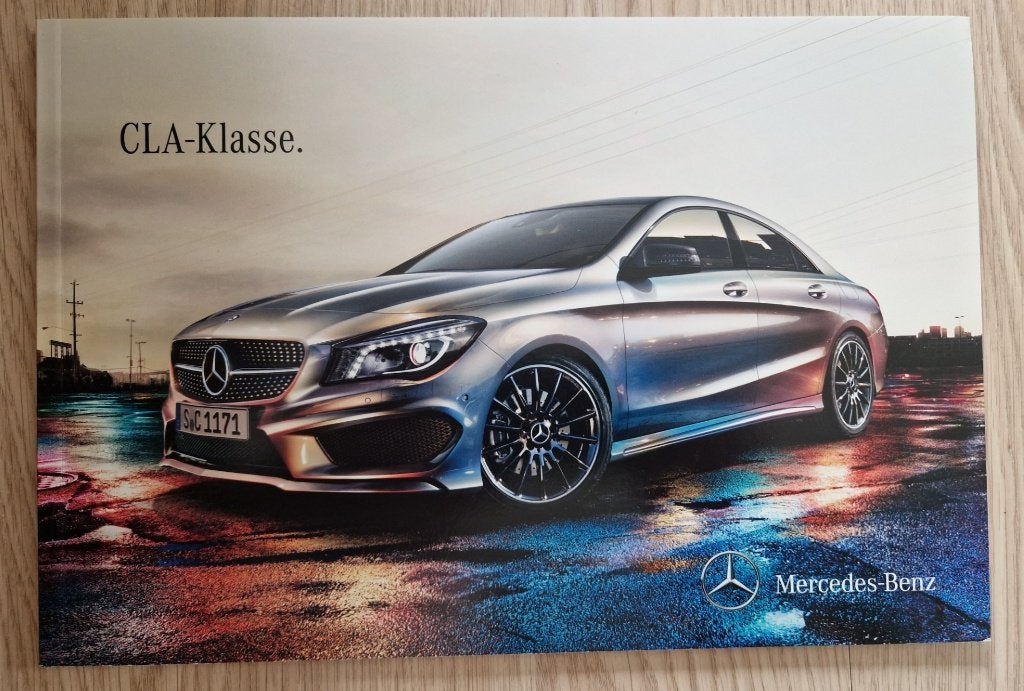 Folders Mercedes CLA, Ophalen of Verzenden, Zo goed als nieuw, Mercedes