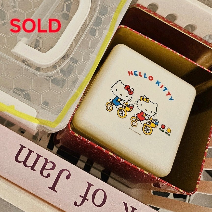 Diverse opbergers: Hello Kitty, Sostrene Grene, Decor boek,., Huis en Inrichting, Ophalen of Verzenden, Gebruikt, Kunststof