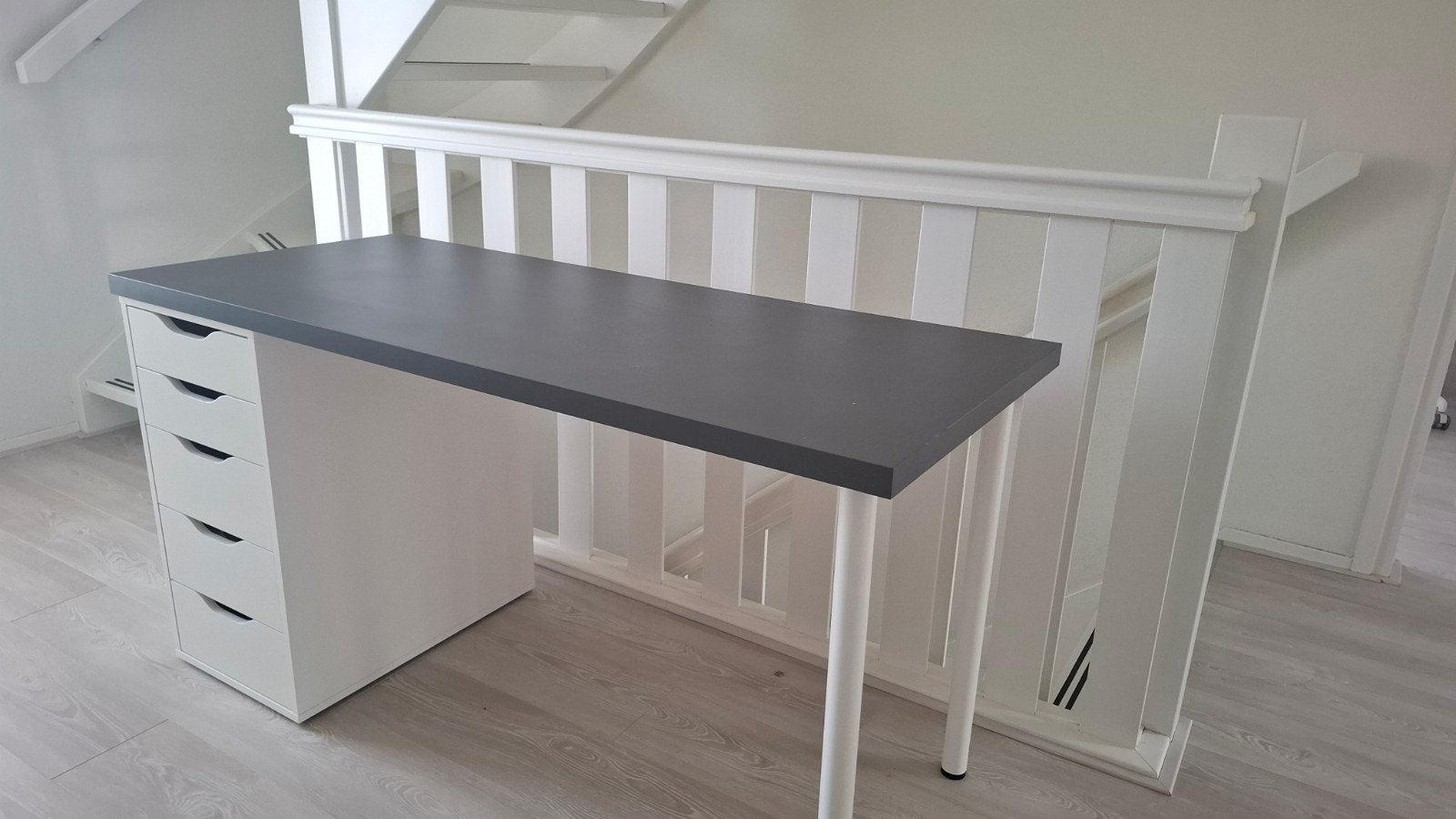 buro blad 140x60 ikea, Huis en Inrichting, Bureaus, Ophalen