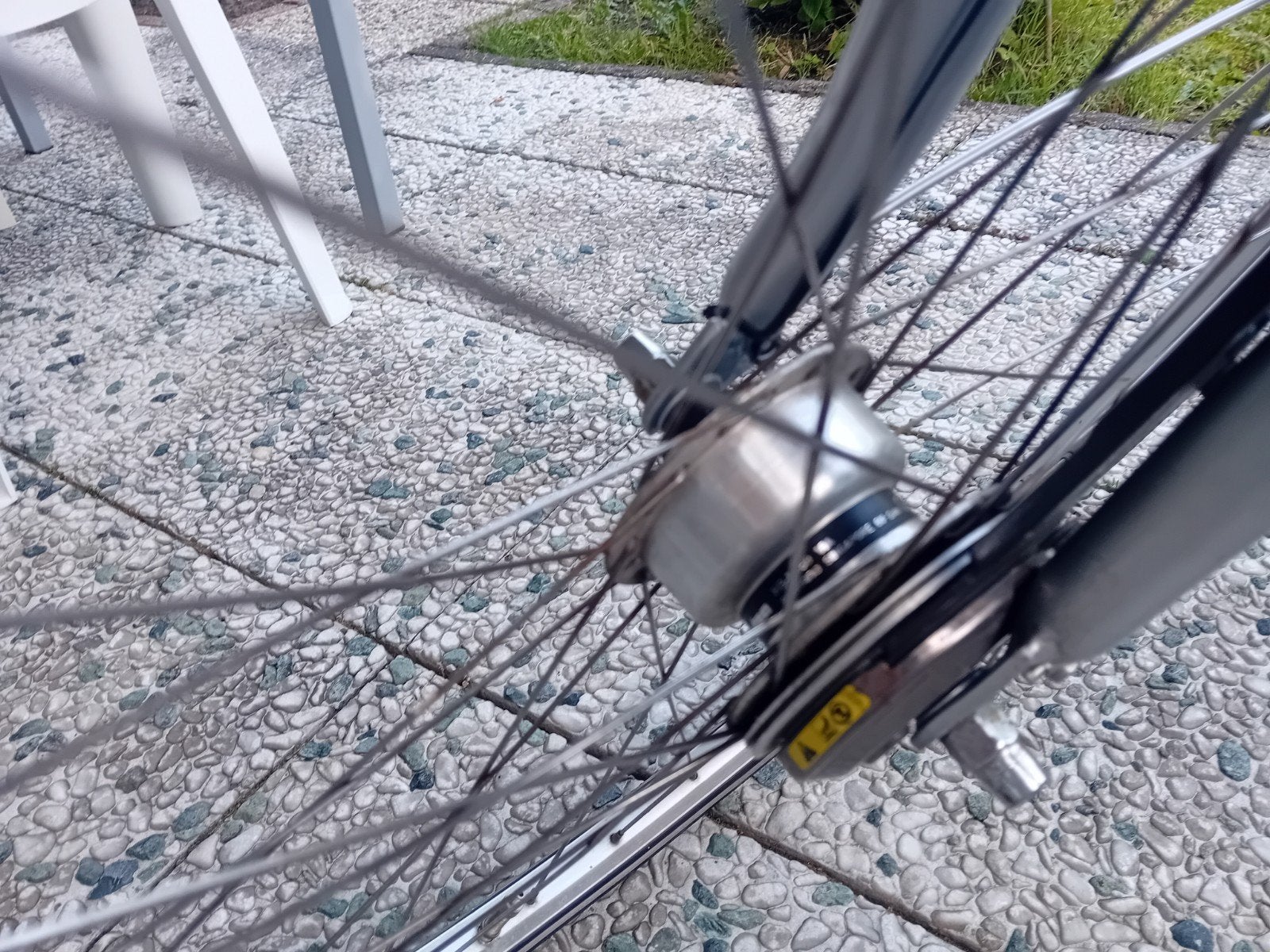 Giant Brisbane damesfiets met lage instap, Velgrem, Versnellingen, 53 tot 56 cm, Gebruikt
